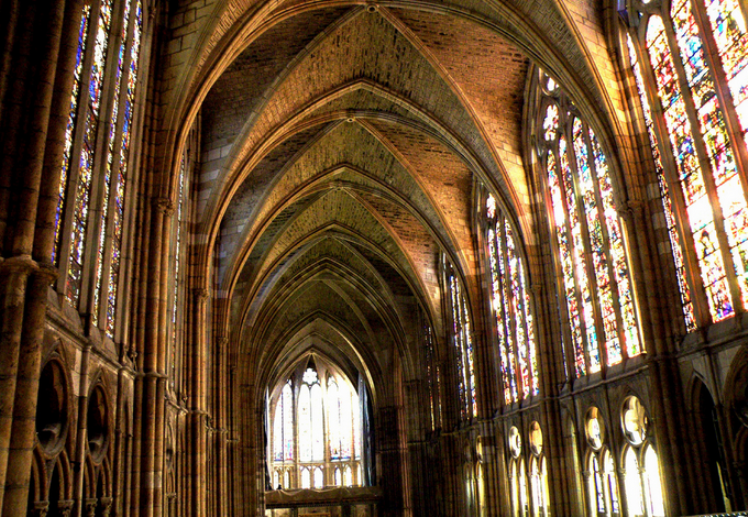 Nave lateral de la Catedral de León, siglo XIII.